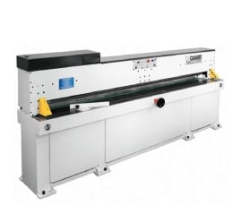 Veneer cutting machine